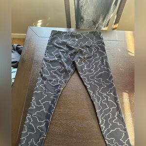 Stylish Black and White Patterned Leggings